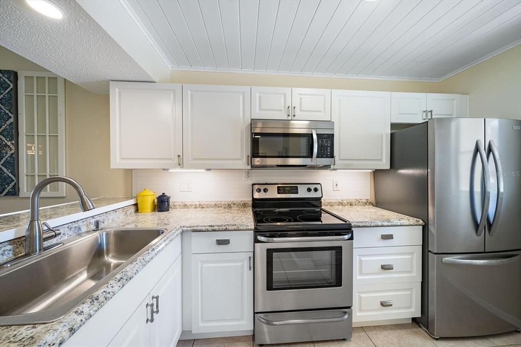 En Venta: $179,999 (2 camas, 2 baños, 1110 Pies cuadrados)