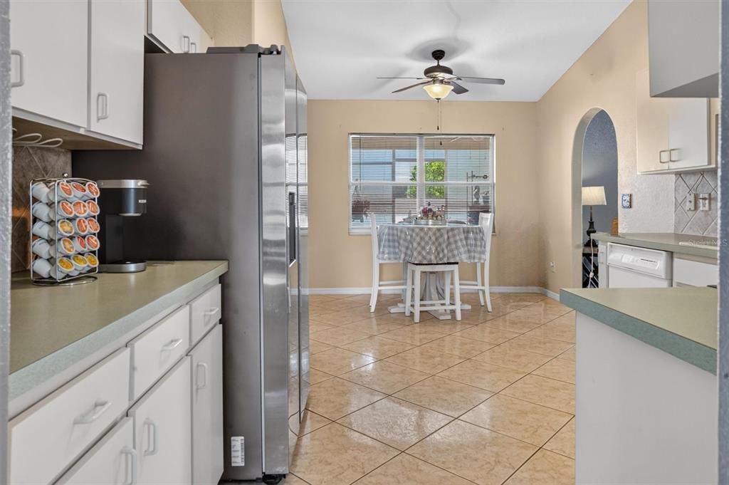 For Sale: $300,000 (3 beds, 2 baths, 1888 Square Feet)