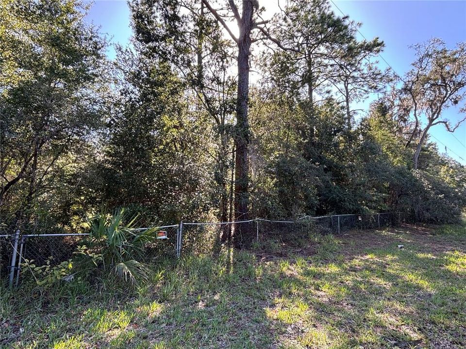 En Venta: $30,000 (1.06 acres)