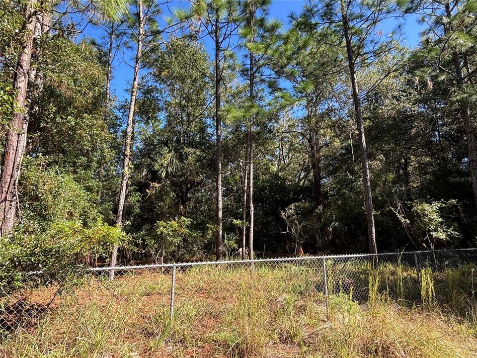 En Venta: $30,000 (1.06 acres)