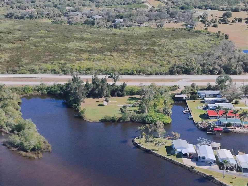 На продажу: $259,000 (0.96 acres)