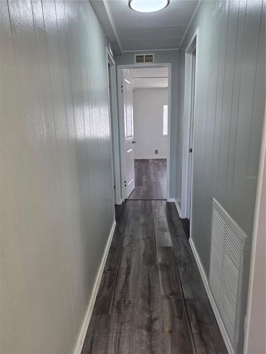 For Sale: $139,900 (2 beds, 2 baths, 1248 Square Feet)