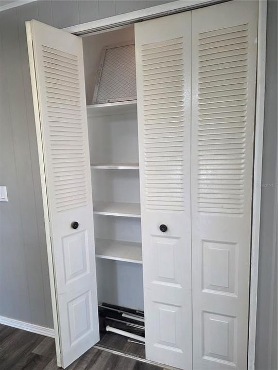 For Sale: $139,900 (2 beds, 2 baths, 1248 Square Feet)