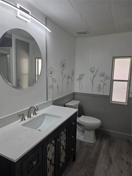For Sale: $139,900 (2 beds, 2 baths, 1248 Square Feet)