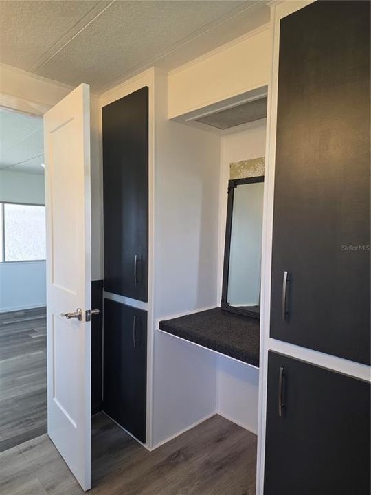 For Sale: $139,900 (2 beds, 2 baths, 1248 Square Feet)