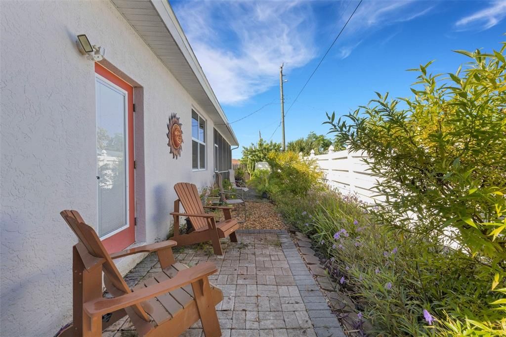 En Venta: $419,900 (3 camas, 2 baños, 1868 Pies cuadrados)
