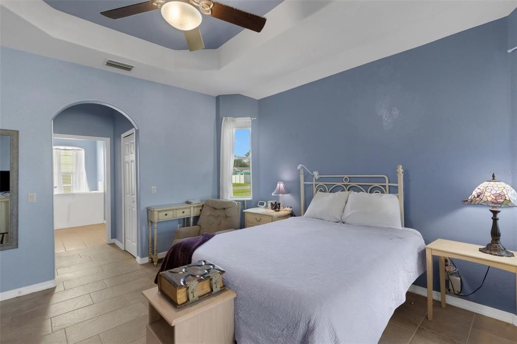 En Venta: $419,900 (3 camas, 2 baños, 1868 Pies cuadrados)