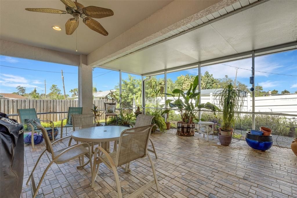 En Venta: $419,900 (3 camas, 2 baños, 1868 Pies cuadrados)