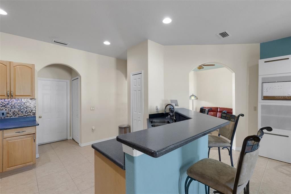 En Venta: $419,900 (3 camas, 2 baños, 1868 Pies cuadrados)