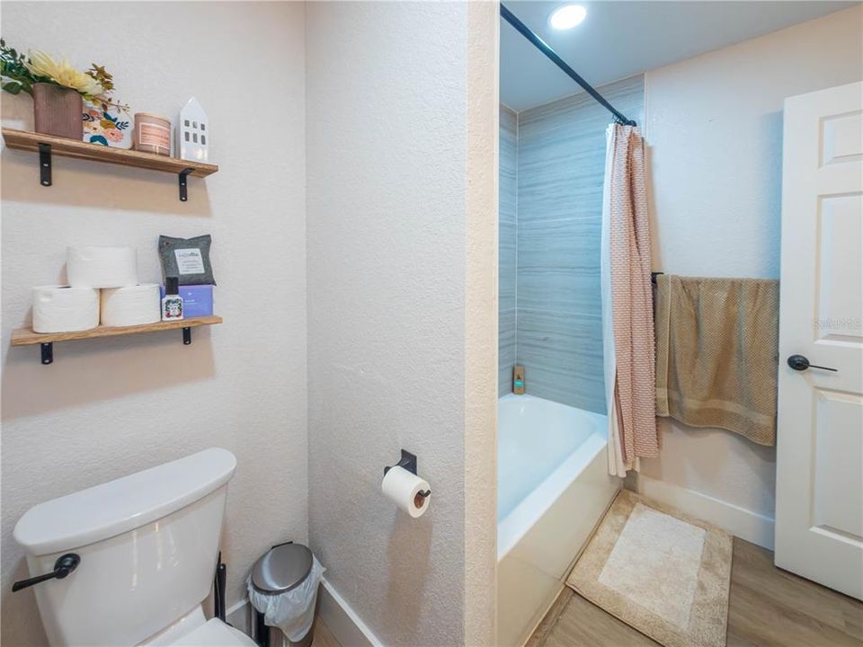 For Sale: $455,000 (3 beds, 2 baths, 1801 Square Feet)