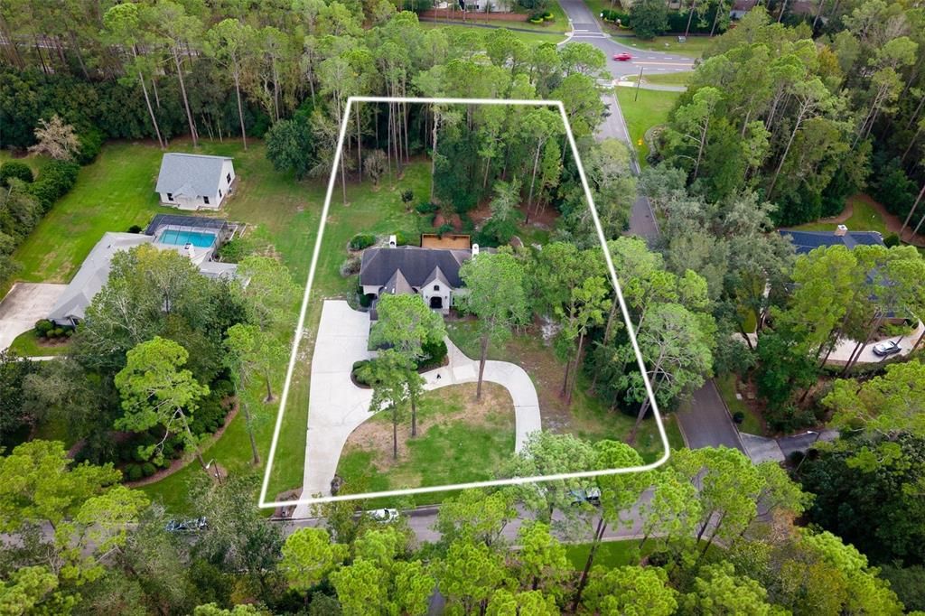 En Venta: $899,000 (4 camas, 3 baños, 4206 Pies cuadrados)