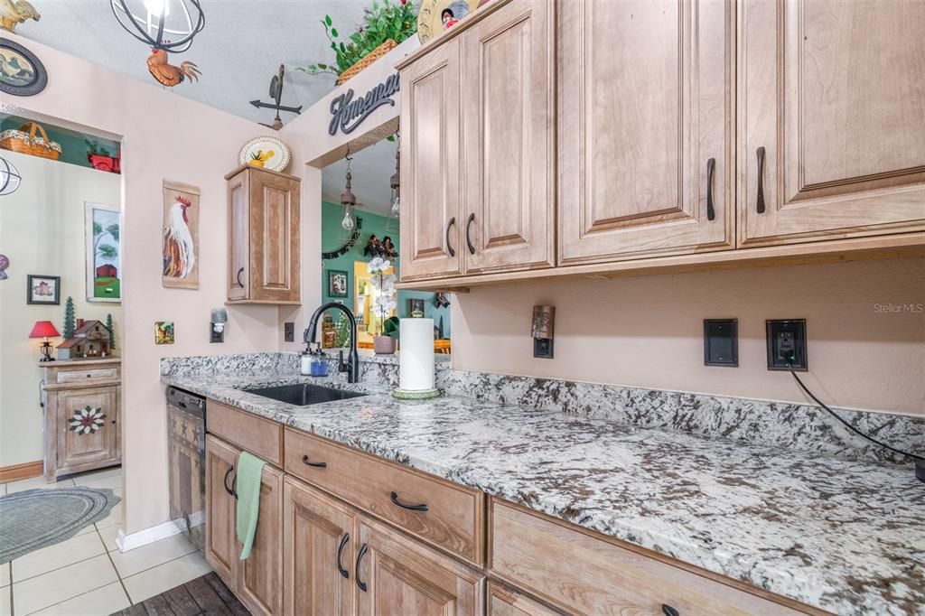 For Sale: $350,000 (4 beds, 2 baths, 1665 Square Feet)