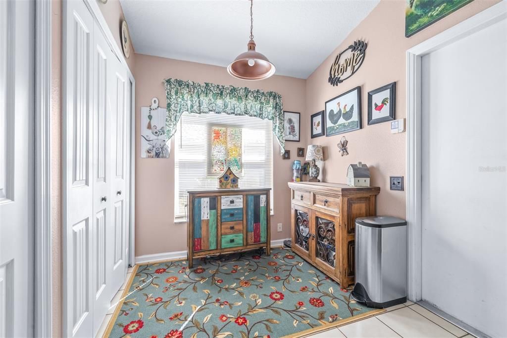 For Sale: $350,000 (4 beds, 2 baths, 1665 Square Feet)