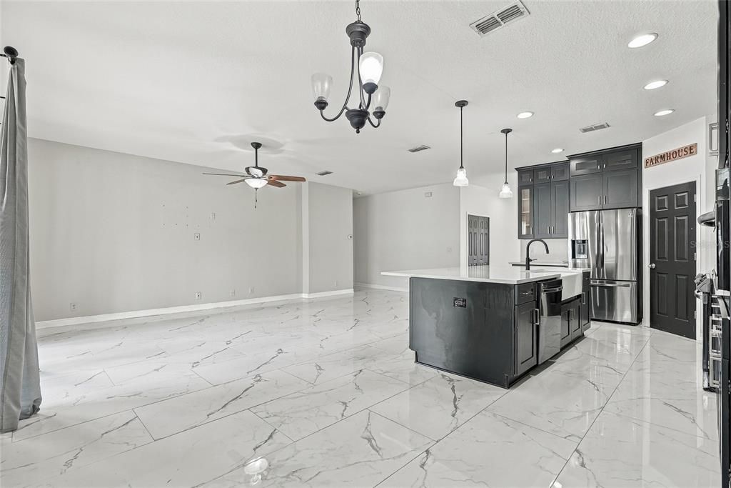 For Sale: $530,000 (4 beds, 2 baths, 2222 Square Feet)