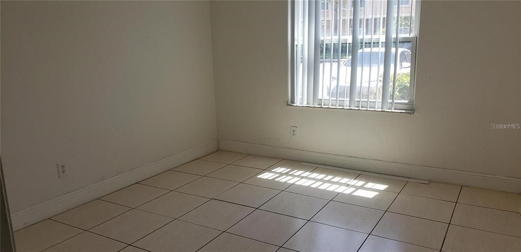 En Renta: $1,550 (2 camas, 2 baños, 905 Pies cuadrados)