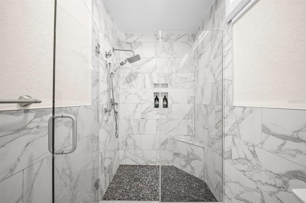 For Sale: $649,900 (3 beds, 2 baths, 1748 Square Feet)