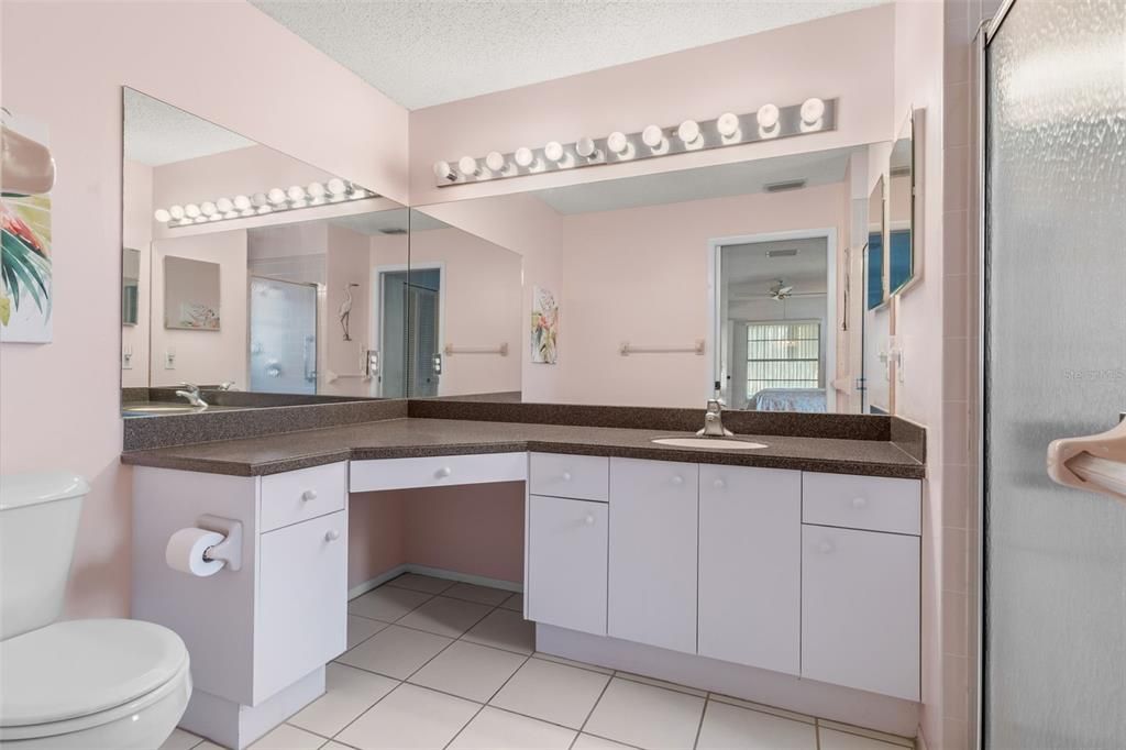 En Venta: $289,900 (2 camas, 2 baños, 1788 Pies cuadrados)