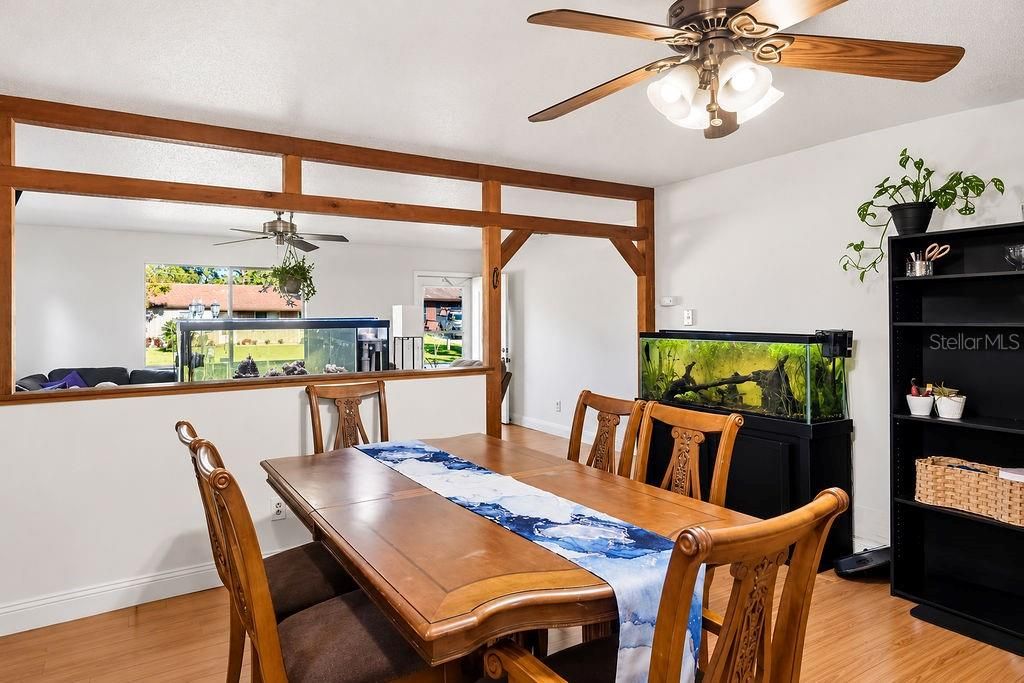 For Sale: $257,900 (3 beds, 2 baths, 1200 Square Feet)