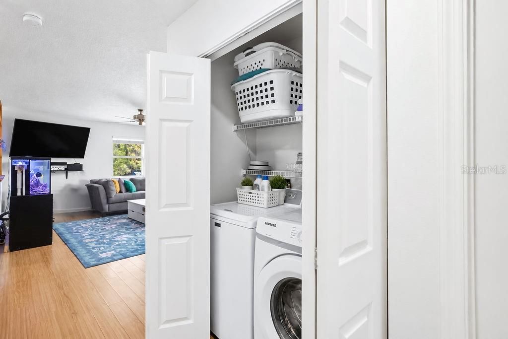 For Sale: $257,900 (3 beds, 2 baths, 1200 Square Feet)