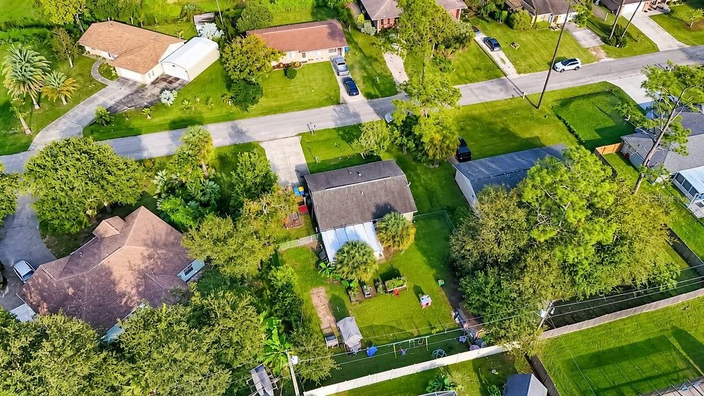For Sale: $257,900 (3 beds, 2 baths, 1200 Square Feet)