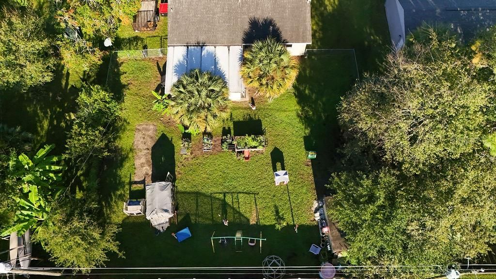 For Sale: $257,900 (3 beds, 2 baths, 1200 Square Feet)