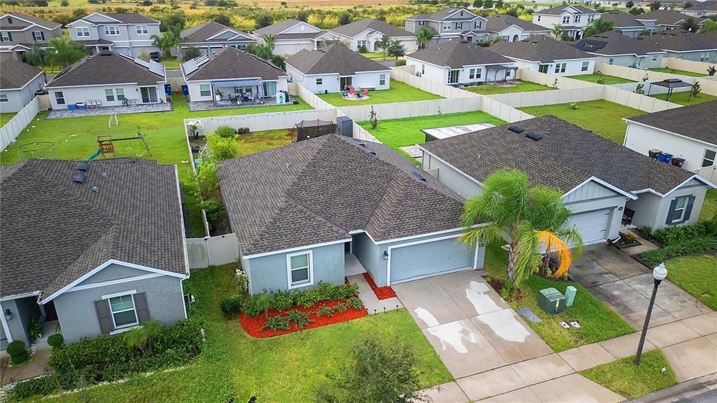 En Venta: $332,500 (3 camas, 2 baños, 1295 Pies cuadrados)