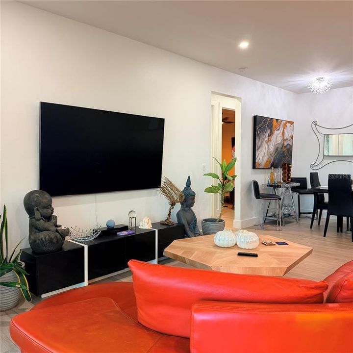 For Sale: $455,000 (3 beds, 2 baths, 1744 Square Feet)