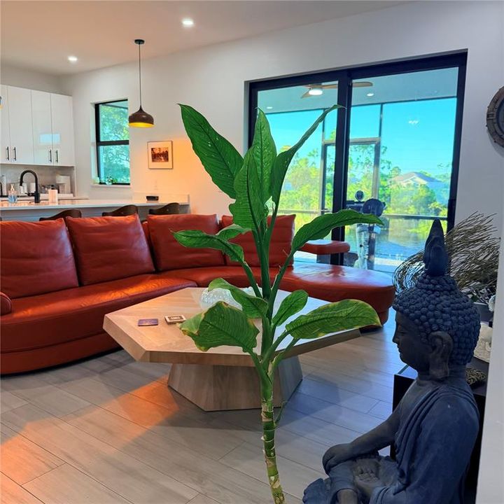 For Sale: $455,000 (3 beds, 2 baths, 1744 Square Feet)