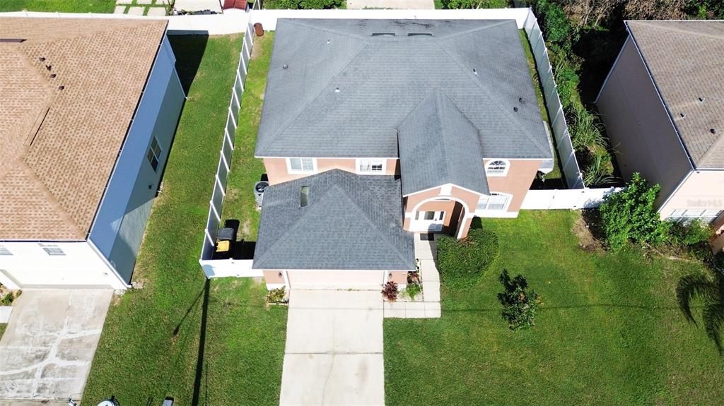 En Venta: $359,999 (4 camas, 2 baños, 2790 Pies cuadrados)