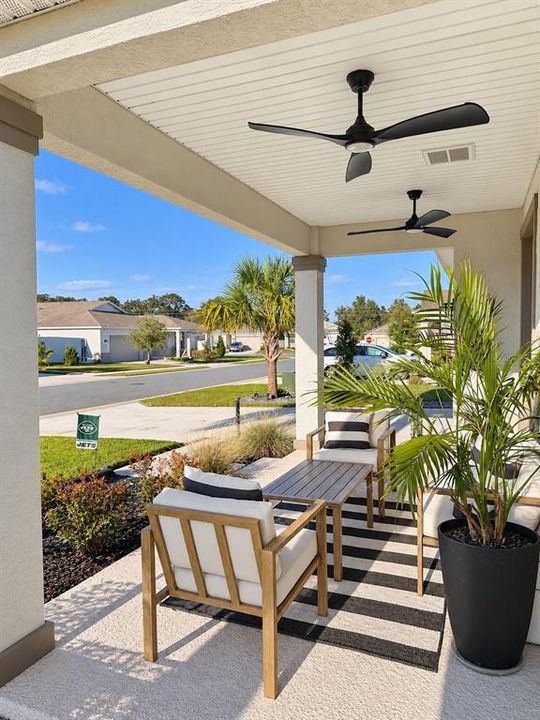 For Sale: $446,000 (4 beds, 2 baths, 2409 Square Feet)