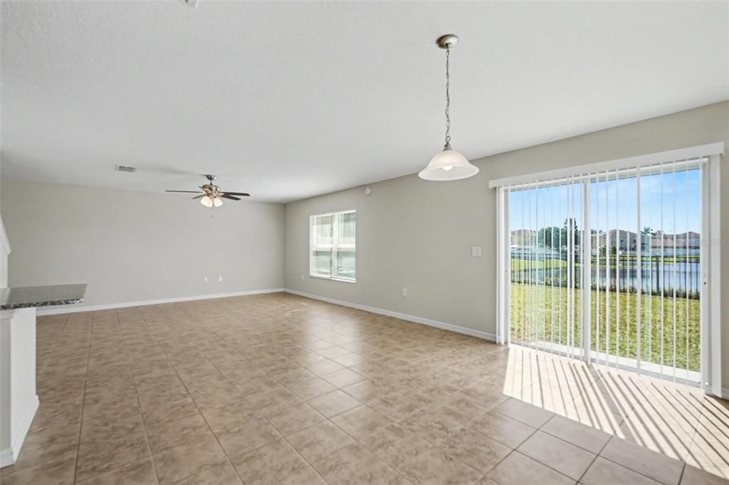 En Venta: $314,900 (3 camas, 2 baños, 1770 Pies cuadrados)