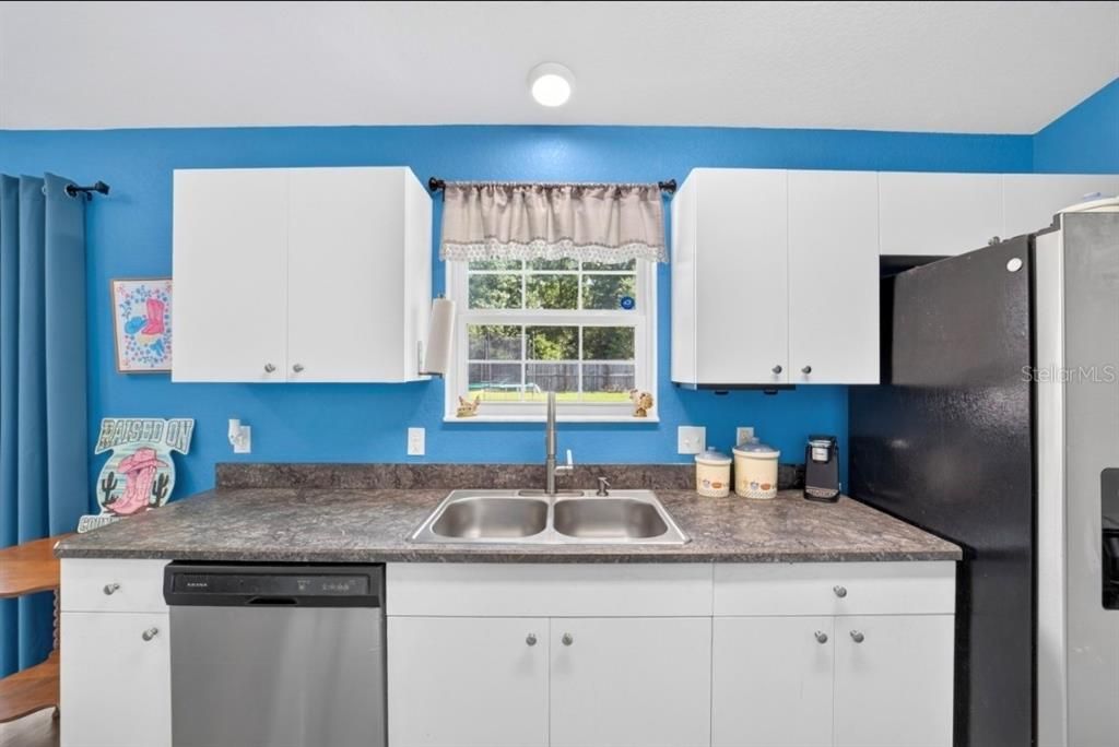En Venta: $289,000 (3 camas, 2 baños, 1190 Pies cuadrados)