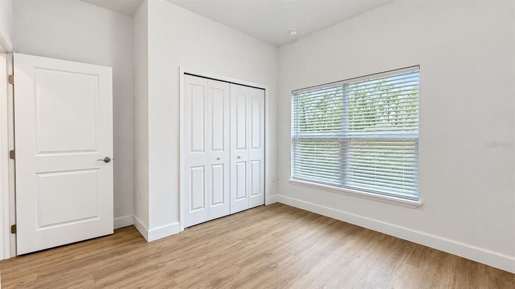 For Sale: $339,900 (4 beds, 3 baths, 1865 Square Feet)