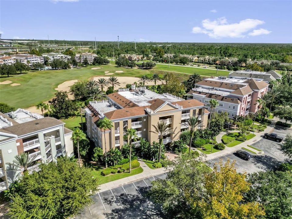 En Venta: $319,900 (3 camas, 3 baños, 1630 Pies cuadrados)