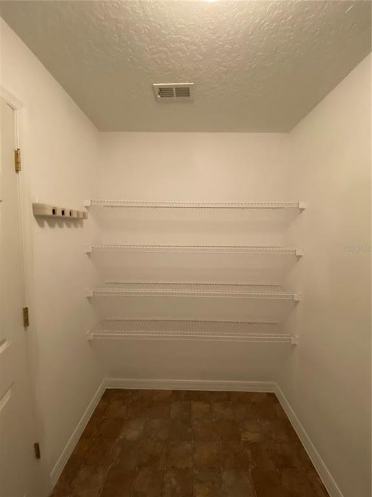 En Renta: $2,900 (4 camas, 2 baños, 2476 Pies cuadrados)
