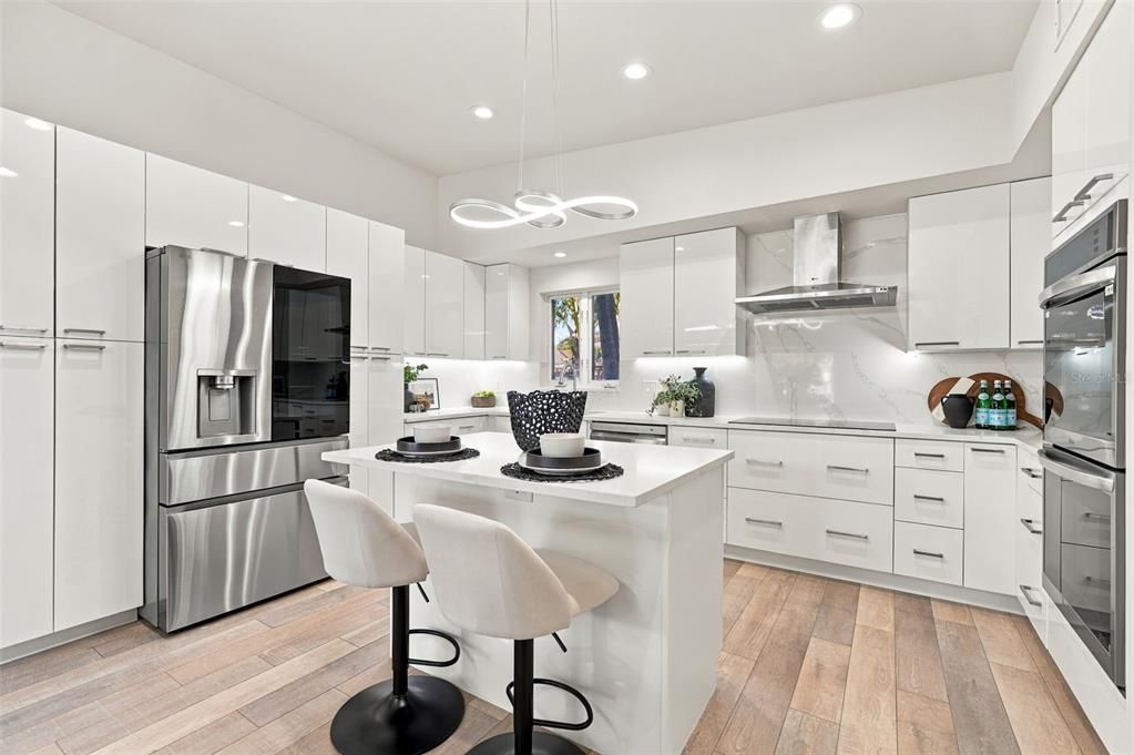 En Venta: $2,650,000 (4 camas, 4 baños, 2846 Pies cuadrados)