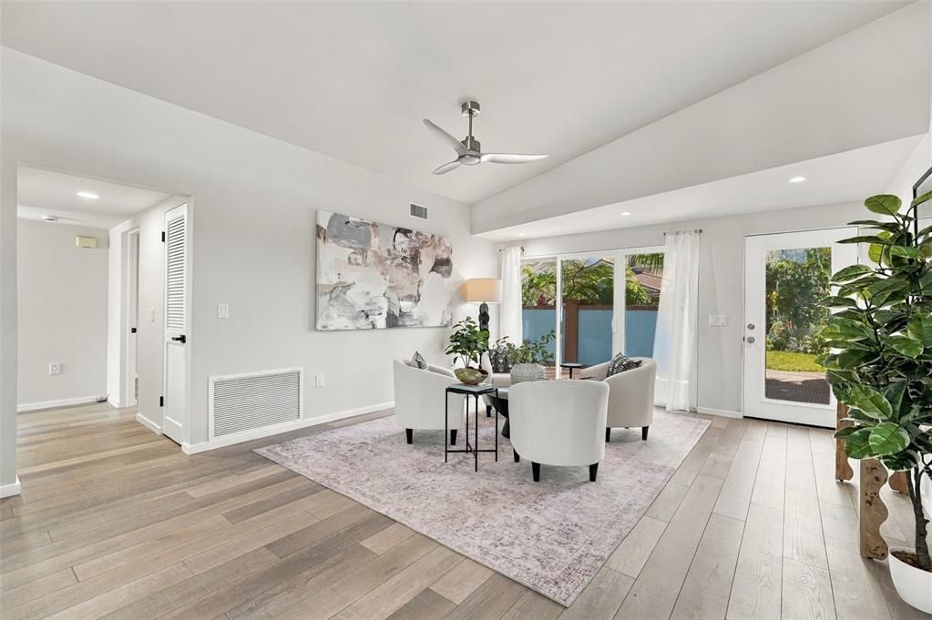 En Venta: $2,650,000 (4 camas, 4 baños, 2846 Pies cuadrados)