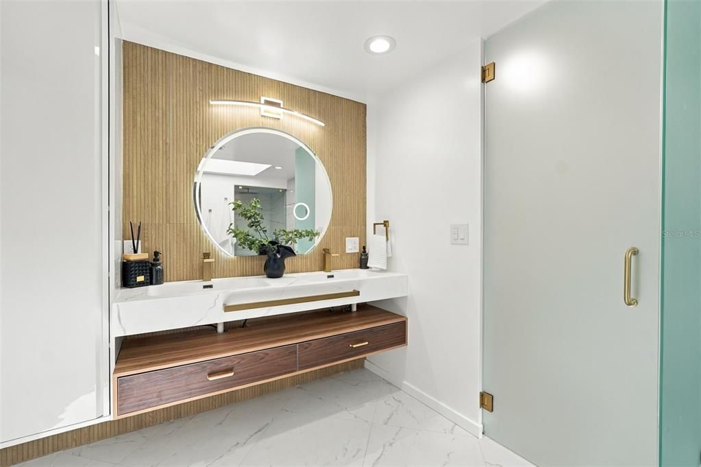 En Venta: $2,650,000 (4 camas, 4 baños, 2846 Pies cuadrados)