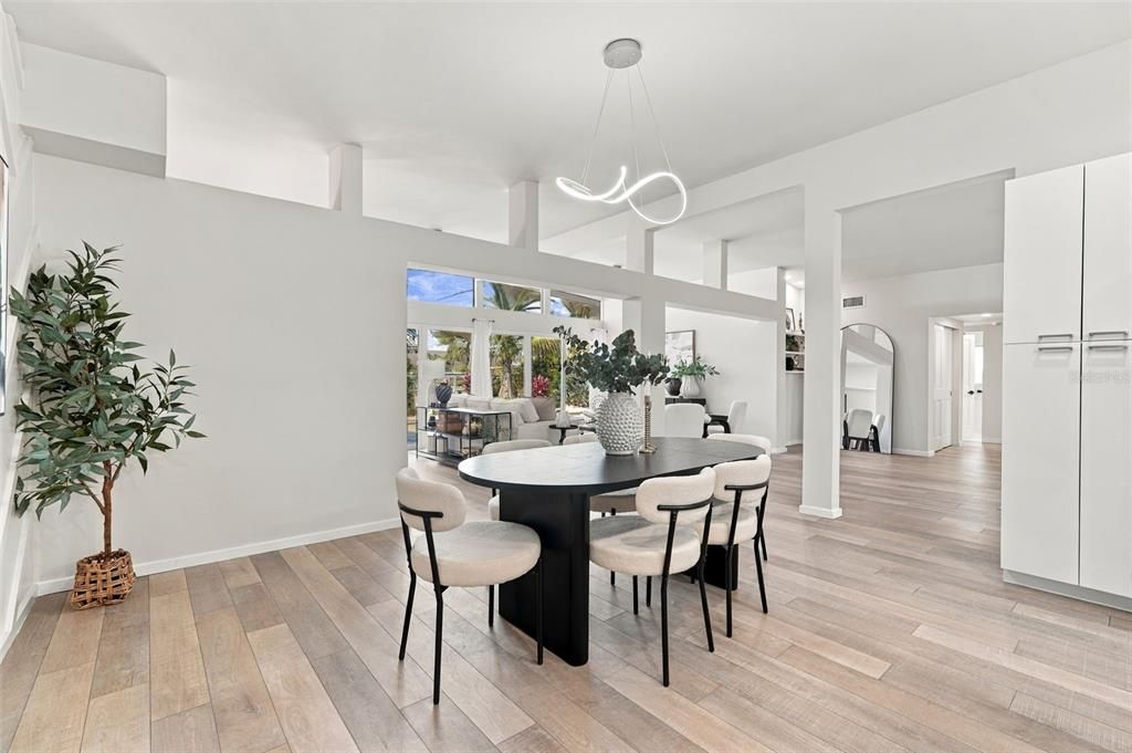 En Venta: $2,650,000 (4 camas, 4 baños, 2846 Pies cuadrados)