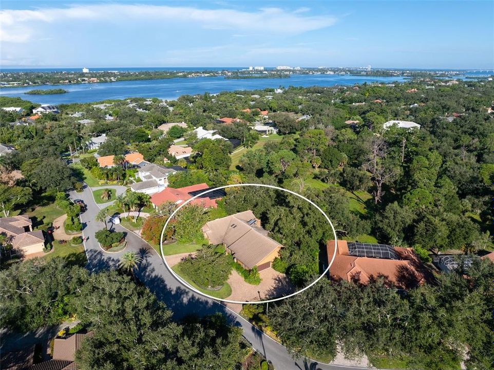 En Venta: $1,450,000 (4 camas, 2 baños, 3765 Pies cuadrados)