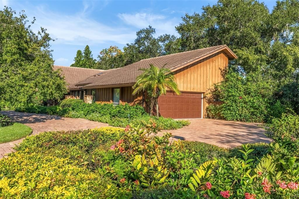 En Venta: $1,450,000 (4 camas, 2 baños, 3765 Pies cuadrados)