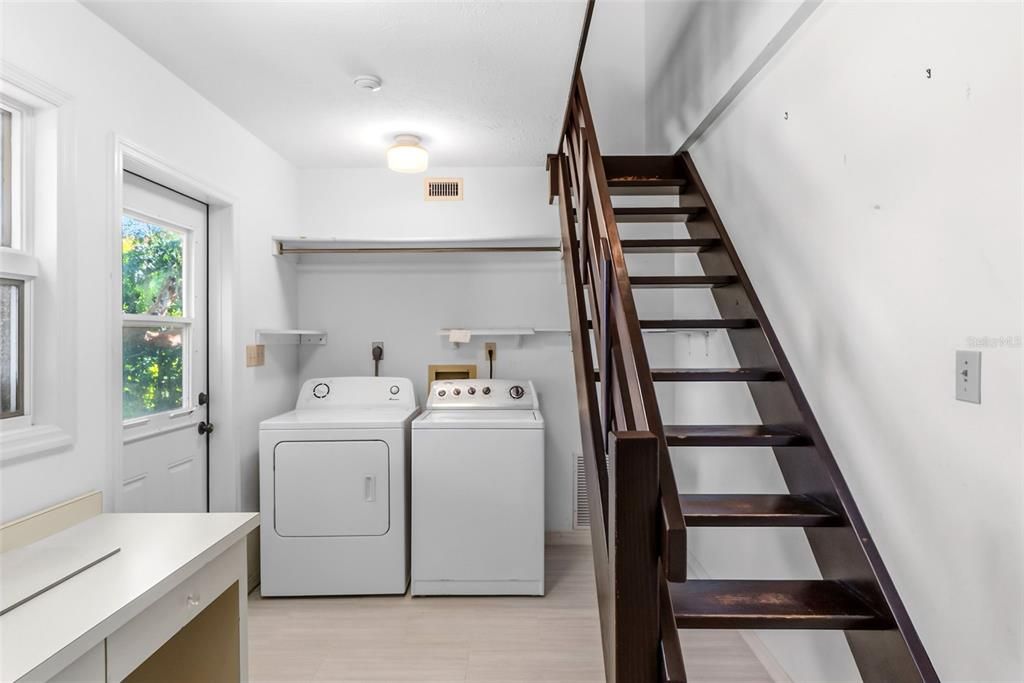 En Venta: $1,450,000 (4 camas, 2 baños, 3765 Pies cuadrados)
