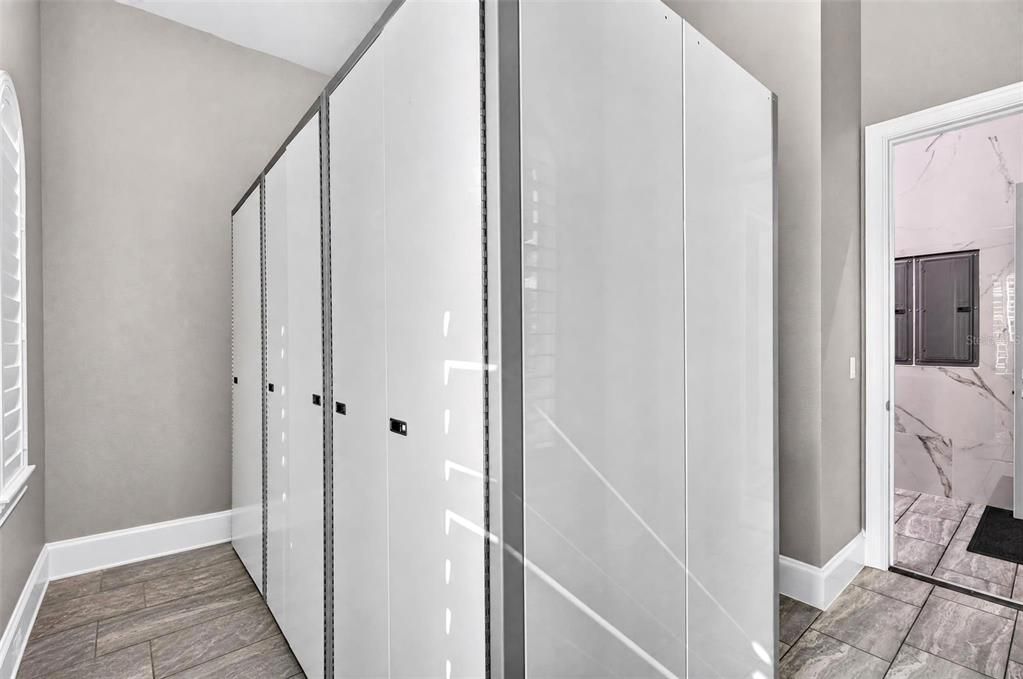 For Sale: $3,400,000 (4 beds, 4 baths, 4739 Square Feet)
