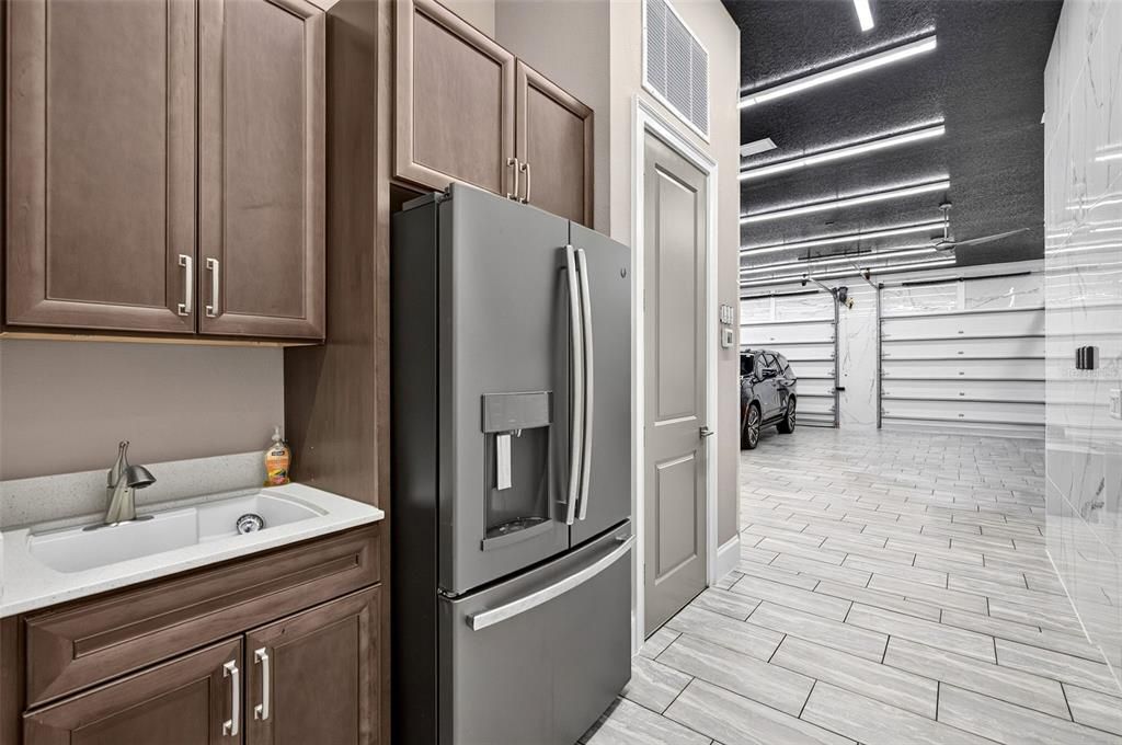 For Sale: $3,400,000 (4 beds, 4 baths, 4739 Square Feet)