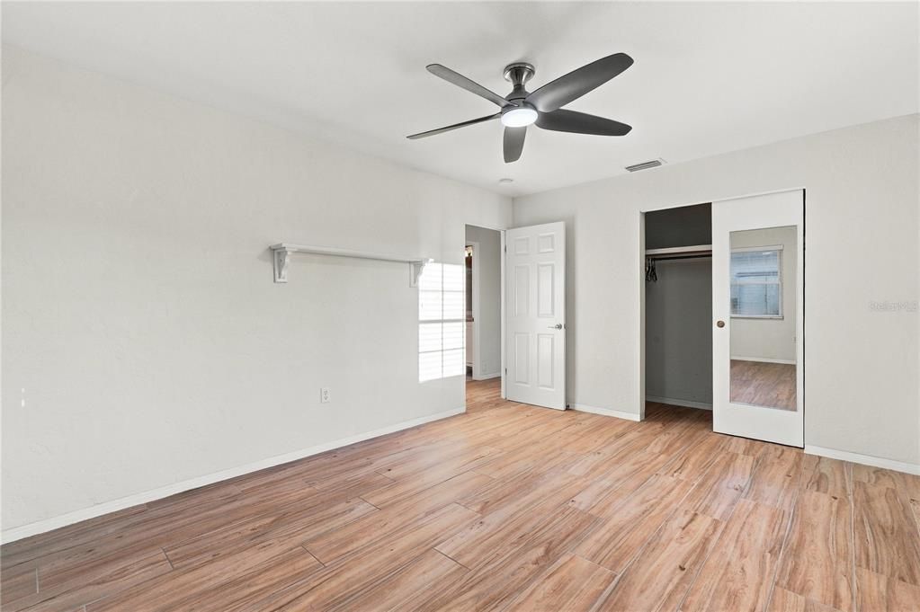 For Sale: $515,000 (2 beds, 2 baths, 1347 Square Feet)