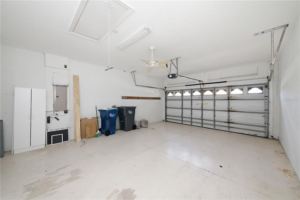 En Venta: $425,000 (2 camas, 2 baños, 1841 Pies cuadrados)