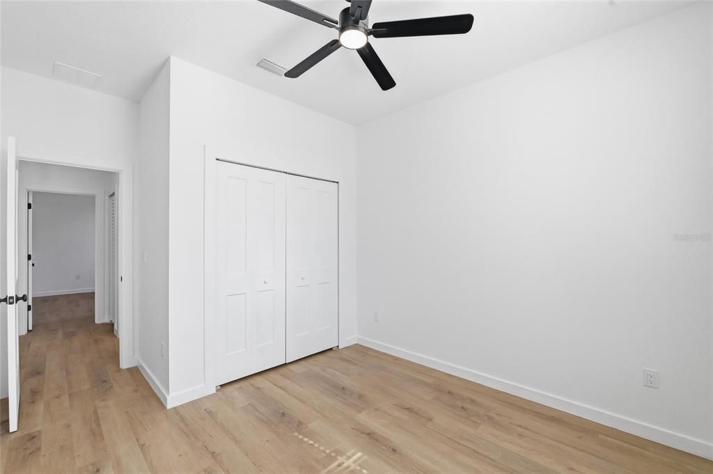 For Rent: $2,000 (3 beds, 2 baths, 1395 Square Feet)