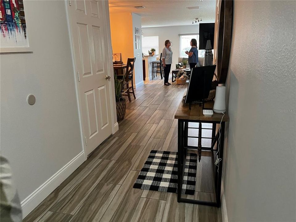 En Renta: $2,400 (3 camas, 2 baños, 1872 Pies cuadrados)