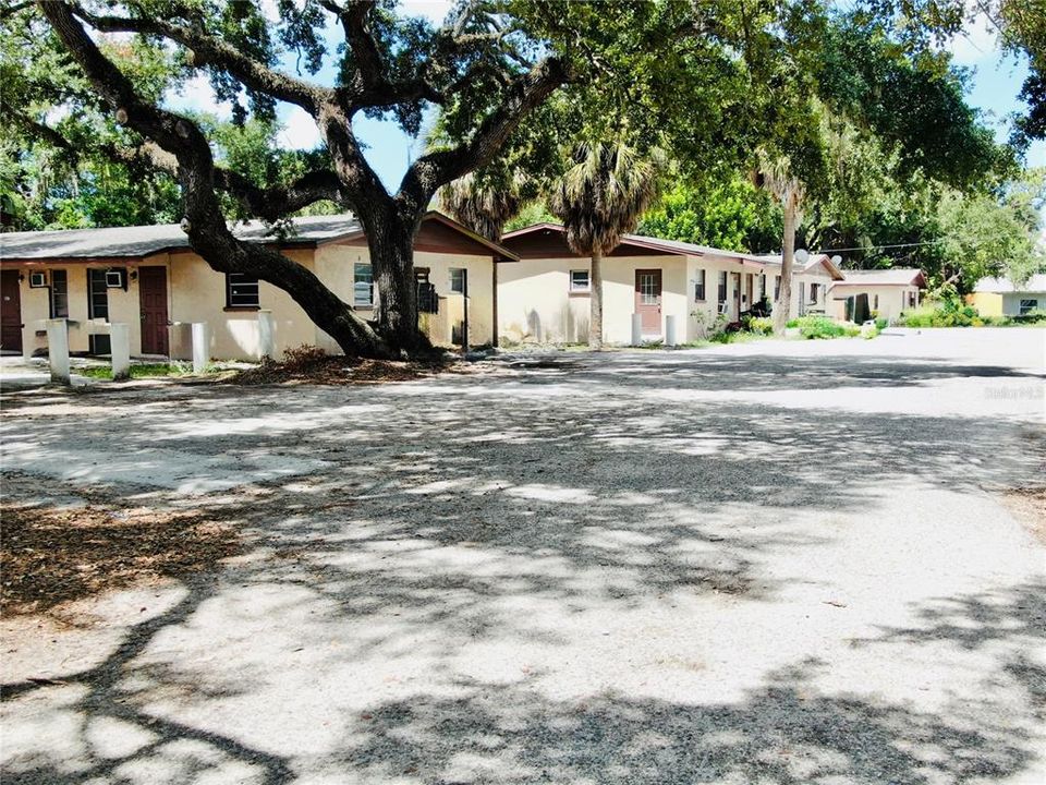 For Sale: $3,280,000 (0 beds, 0 baths, 9600 Square Feet)