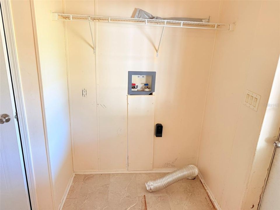 For Rent: $1,980 (3 beds, 2 baths, 1620 Square Feet)